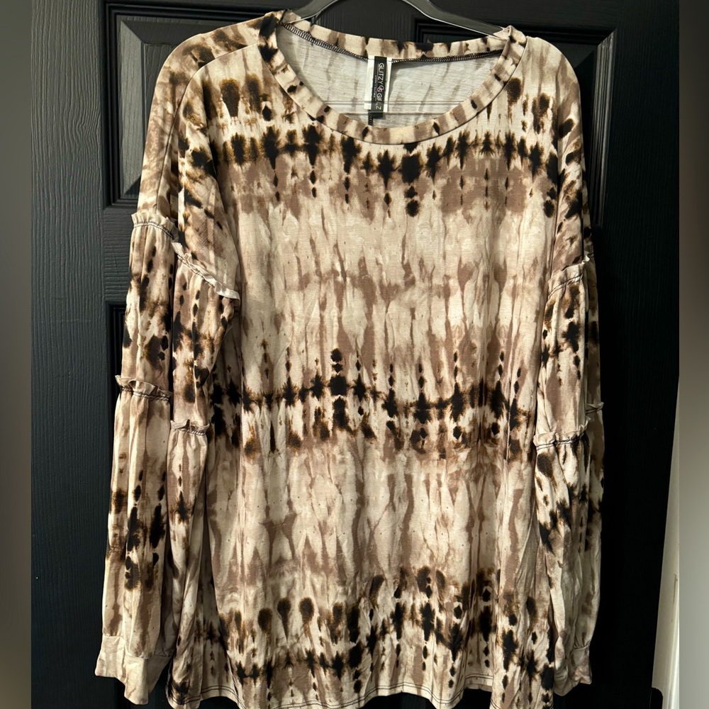 Comfy lightweight long top XL brown/ tan/ black looks great with leggings